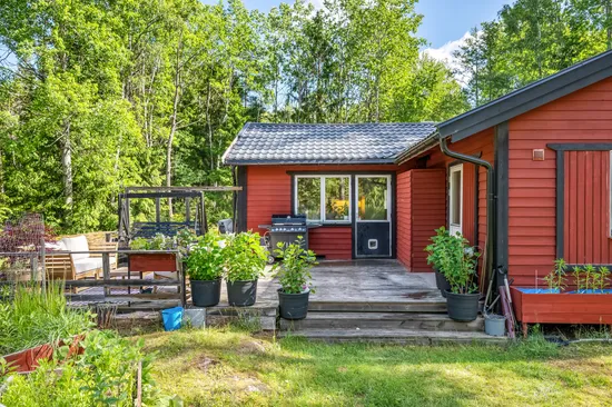 Villa, Vedahöjden 35, Lilla Hållsättra, Haninge