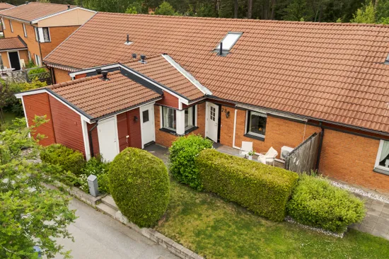 Villa, Radhus, Skogsmyragatan 78, Gånsta, Enköping