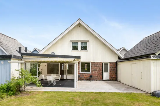 Villa, Radhus, Guldringen 23, Vallås, Halmstad