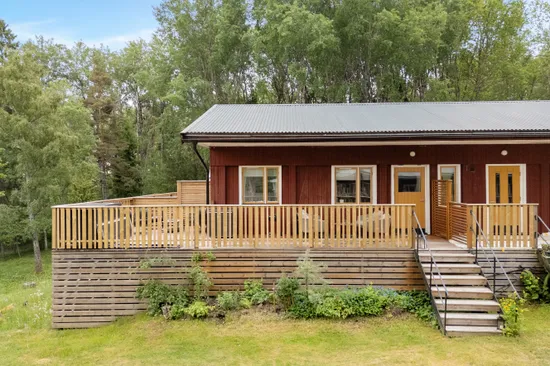 Bostadsrätt, Fritidshus, Rödklövern 6, Adelsö Ringväg 21A, Adelsö Stenby, Ekerö