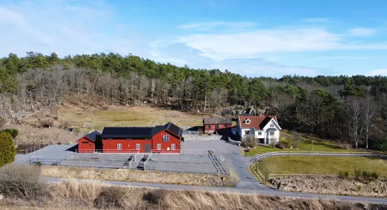 Gård/Skog, Karlbotrångsvägen 34, Kungsbacka