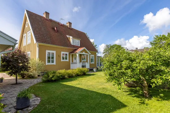 Villa, Läroverksgatan 12, Eksjö