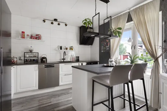 Radhus, Hagtornsvägen 9, Sigtuna stad, Sigtuna