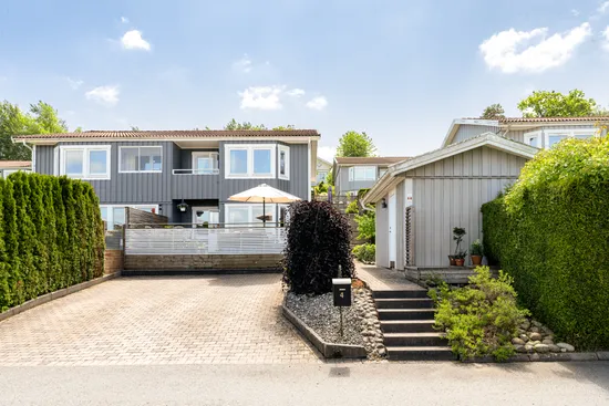 Villa, Radhus, Truels väg 4, Furulund, Partille