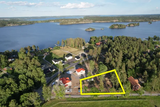 Tomt, Lindormsnäsvägen 1A, Upplands-Bro