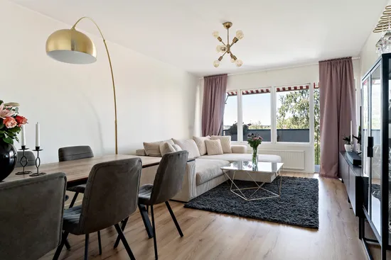 Bostadsrätt, Kaplansbacken 5B, Edsberg, Sollentuna