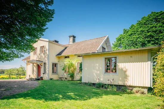 Villa, Nolhassle Komministergården 1, Mariestad