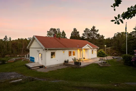 Villa, Södra Munkeby 135, Dragsmark, Uddevalla