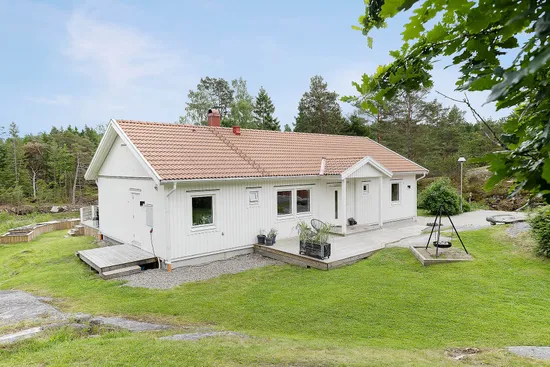 Villa, Södra Munkeby 135, Dragsmark, Uddevalla