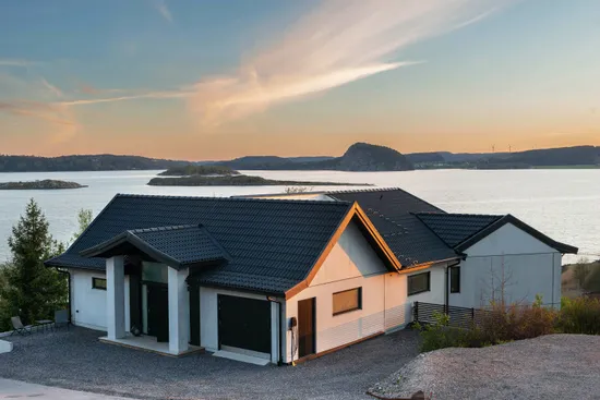 Villa, Vadkastliden 8, Utby, Uddevalla