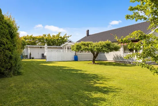 Villa, Tackjärnsgatan 98, Bäckby, Västerås