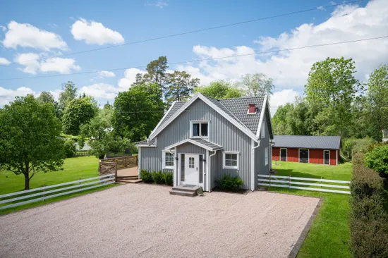 Villa, Enebacken 6, Månstad, Tranemo