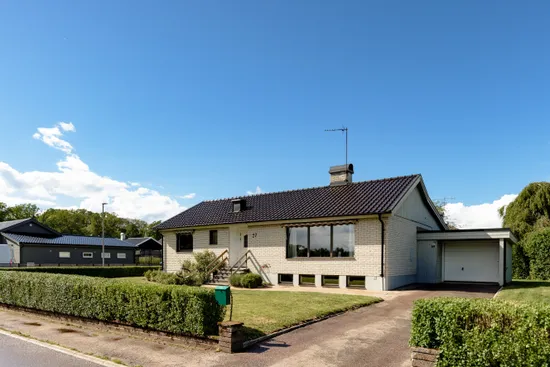 Villa, Helgövägen 27, Öjaby, Växjö