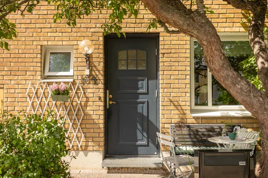 Bostadsrätt, Radhus, Linnés Väg 184, Häggvik, Sollentuna