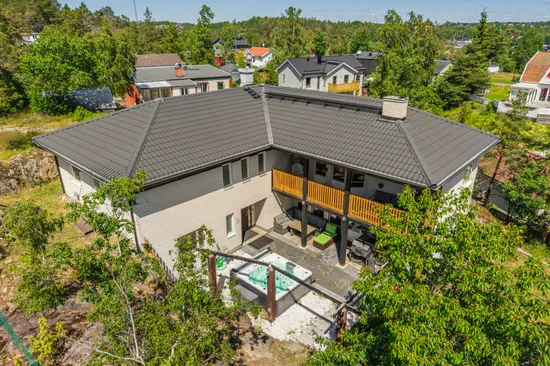Villa, Granvägen 5, Fullersta, Huddinge