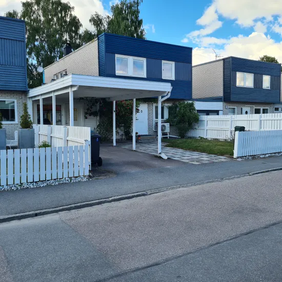 Villa, Radhus, Liljegatan 22A, Fålhagen, Uppsala
