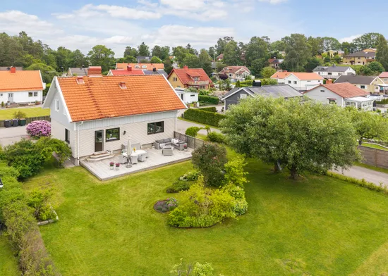 Villa, Ängsvägen 3, Skoftebyn, Trollhättan