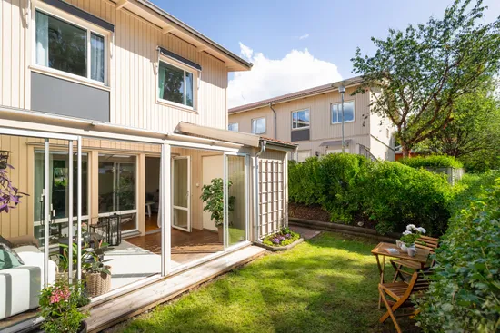 Villa, Radhus, Södra Atriumvägen 31, Kvisslingby, Österåker