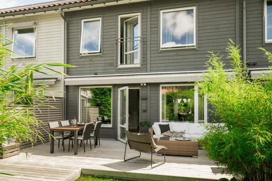 Radhus, Tollare Ängsväg 9, Tollare, Nacka