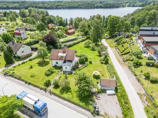 Villa, Tjustvägen 11, Edsbruk, Västervik