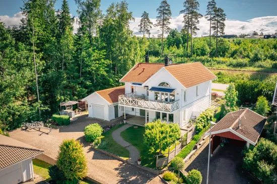 Villa, Österögatan 4, Snuggen, Mariestad