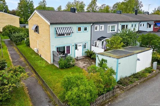 Villa, Radhus, Högbyvägen 169, Viksjö, Järfälla