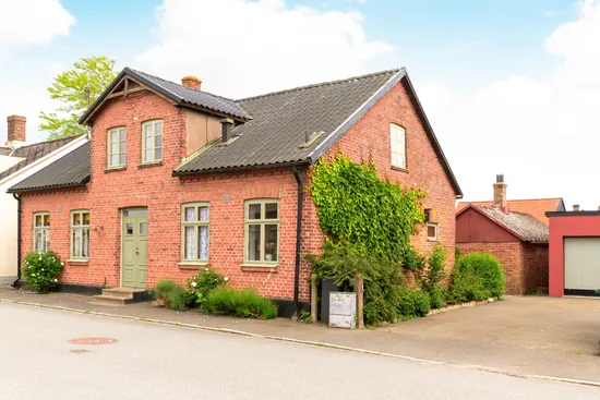 Villa, Föreningsgatan 14, Borrby, Simrishamn