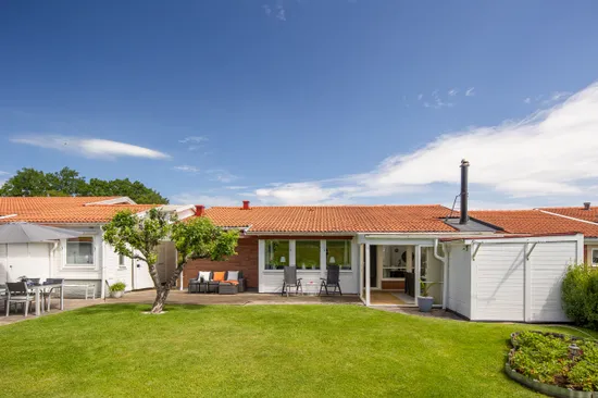 Villa, Radhus, Bolmörtsvägen 5, Dälderna, Skövde