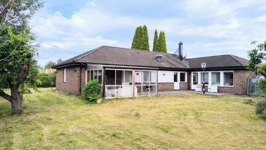 Villa, Vadmalsvägen 1, Nåntuna, Uppsala