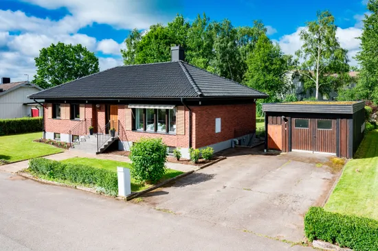 Villa, Prästebolsgatan 6, Axvall, Skara