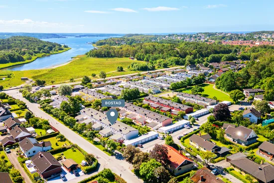 Villa, Radhus, Bronsåldersgatan 28, Kannebäck - Näset, Göteborg