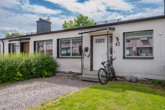 Radhus, Runstensvägen 43, Granlo, Sundsvall