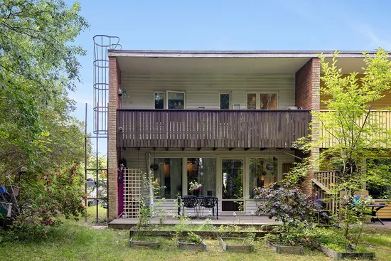 Radhus, Blåeldsvägen 131, Skälby, Järfälla