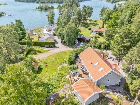 Villa, Uvmarö Knallen 5, Norra Finnö - Uvmarö, Söderköping