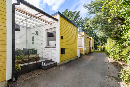 Radhus, Önskegången 91, Trollbäcken, Tyresö