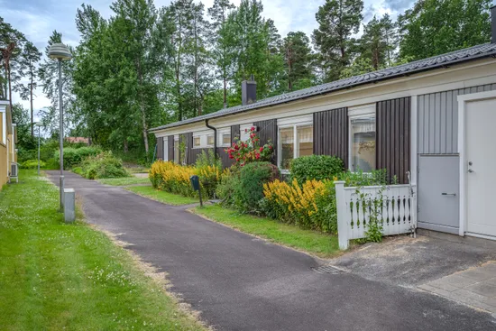 Villa, Radhus, Sparvstigen 40, Halvorstorp, Trollhättan