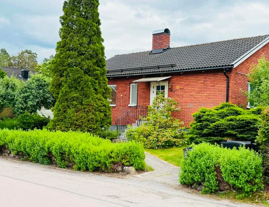 Villa, Syrénvägen 12, Skogslund, Surahammar