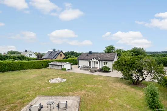 Villa, Violvägen 1, Råby, Bromölla