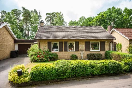 Villa, Radhus, Ringvägen 16, Bjärnum, Hässleholm