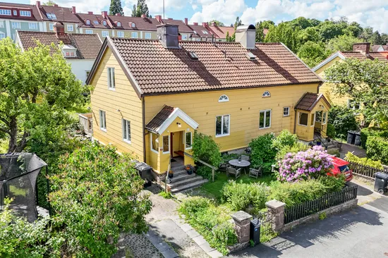 Villa, Radhus, Kungälvsgatan 27, Bagaregården, Göteborg