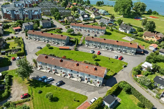 Bostadsrätt, Radhus, Lyckhemsgatan 8C, Fredriksberg, Vänersborg