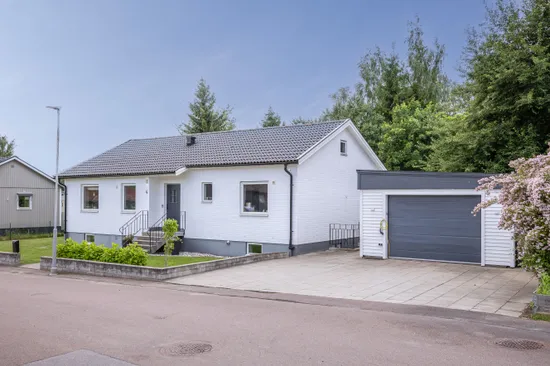 Villa, Nålgatan 4, Vikingstad, Linköping