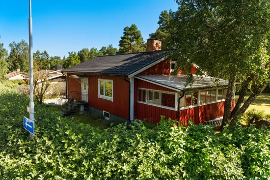 Villa, Ringvägen 23, Centrala Hallstavik, Norrtälje