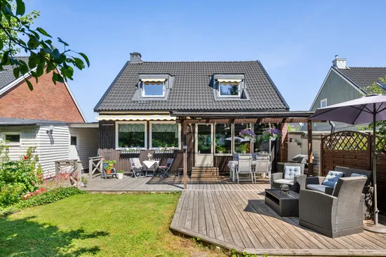 Villa, Älvkvarnsvägen 11, Solhem, Stockholm