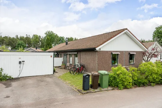 Villa, Laxvägen 18, Hammarö