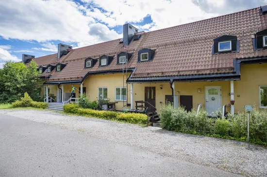 Radhus, Hällevägen 11F, Hemmanet, Sundsvall
