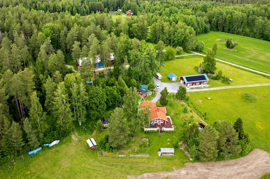 Gård/Skog, Balsna 425, Glanshammar, Örebro
