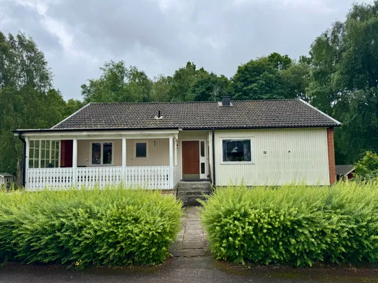 Villa, Skolvägen 4, Tingsryd