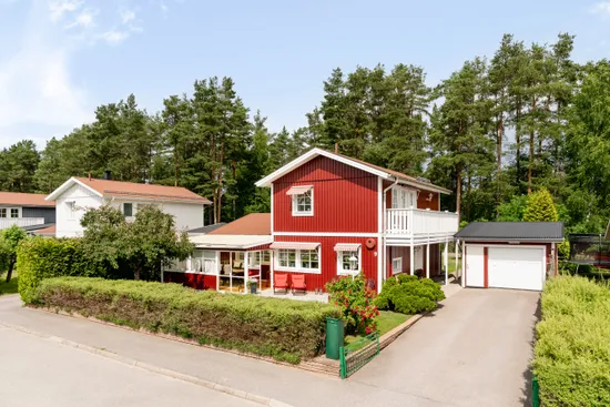 Villa, Masurgatan 9, Södra Bomhus, Gävle