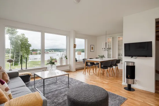 Radhus, Granudden 8, Granudden, Härnösand